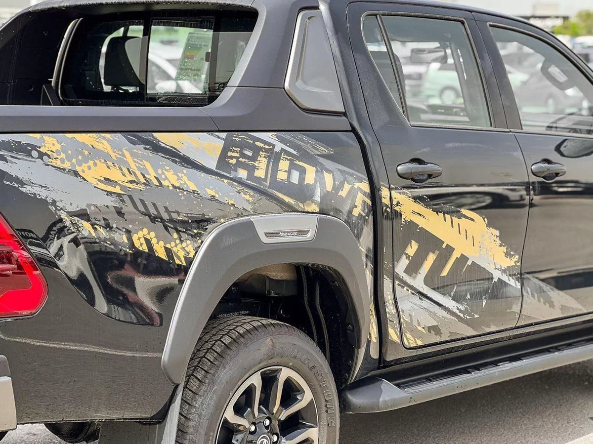Toyota Hilux Hilux Adventure 2.8L Diesel EXPORT ONLY - HILUX ADVENTURE 2.8L DSL (WITH AIR COMPRESSOR)-8-0