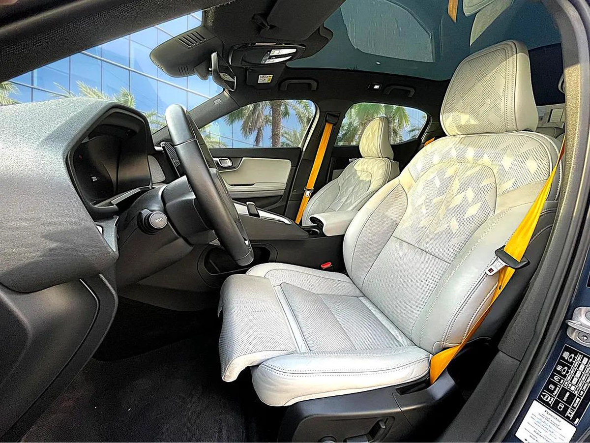 2023 Polestar 2 Long Range Dual Motor Performance Pack - GCC Specs Under warranty-15-15