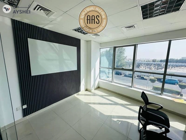 Office space available in dip1 area prime location