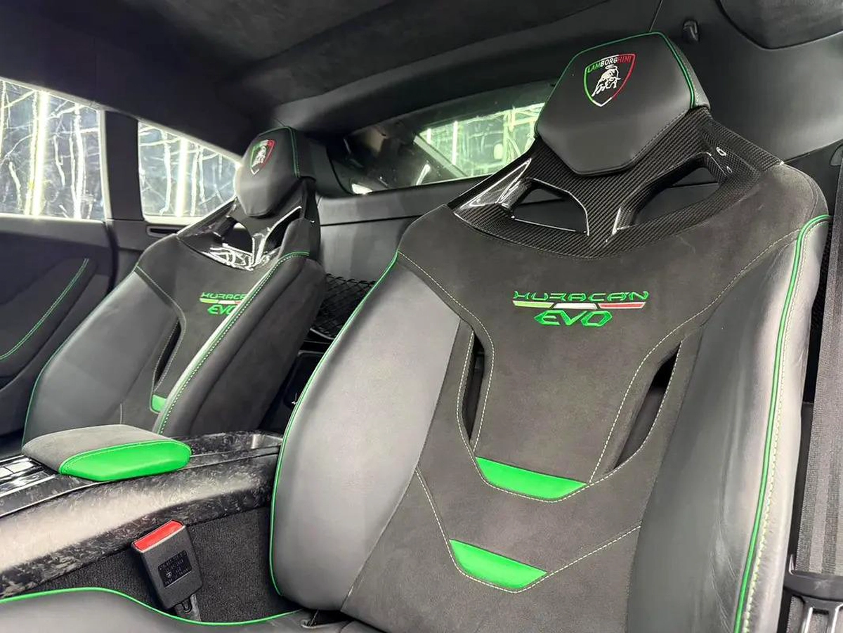 Lamborghini Huracán Evo 2021 | Low Mileage | Well Maintained | European-16-16