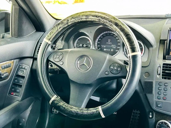 BENZ C300 | 2010 | ONLY | 111271 KM | JAPAN IMPORT | CLEAN TITLE