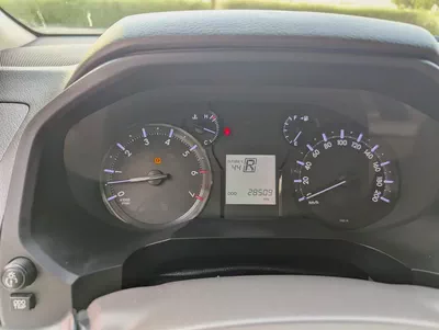 Toyota Prado VXR 2022 | GCC Specs | Full Option V6 Interior and Exterior Excellent Condition-15