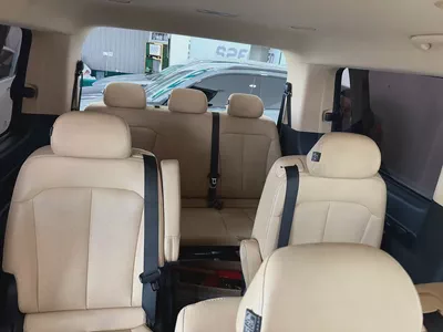 Hyundai Staria Premium 2022 Korean Specs-6