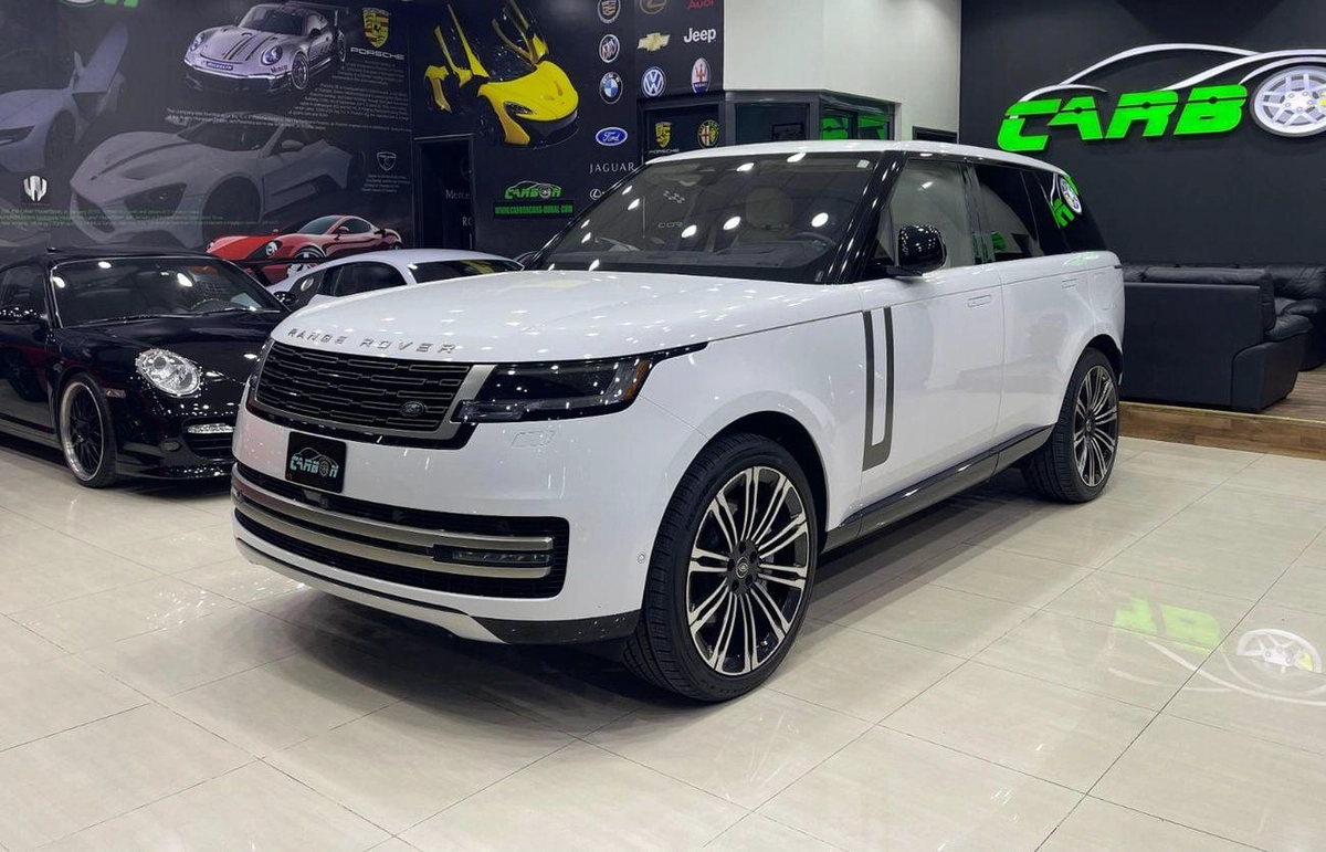 Land Rover Range Rover First Edition P400 3.0L-4-4