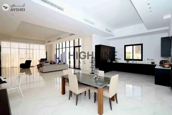 Contemporary Corner Villa Retreat with Swimming Pool