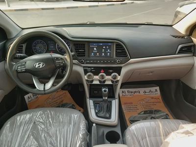 Hyundai Elantra 2019 - American Specs-8
