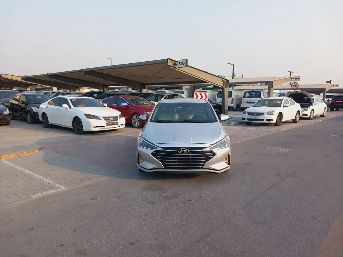 Hyundai Elantra 2019 - American Specs