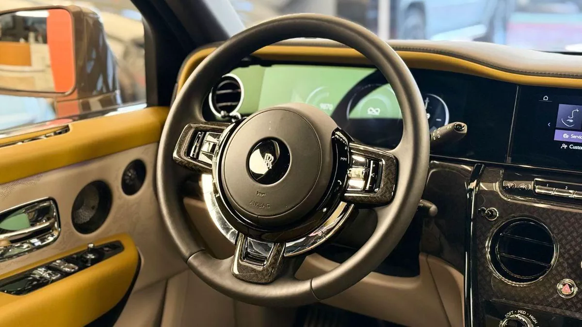 Rolls Royce Cullinan BLACK BADGE - Rolls Royce Cullinan 2025-4-0