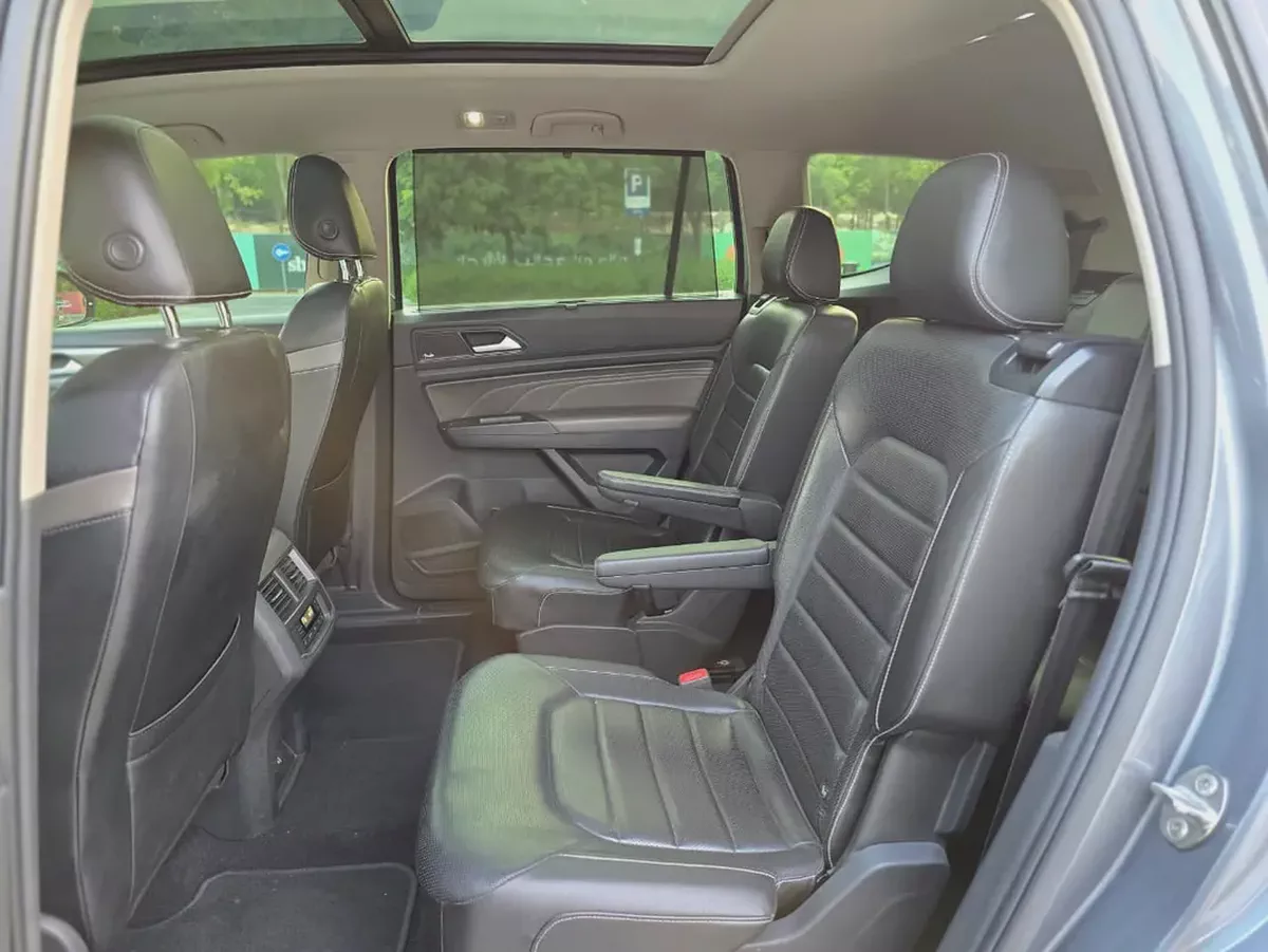 2021 Volkswagen Teramont Comfortline GCC Specs | 2Keys | Orginal paint | Full opition | Single Owner-15-15