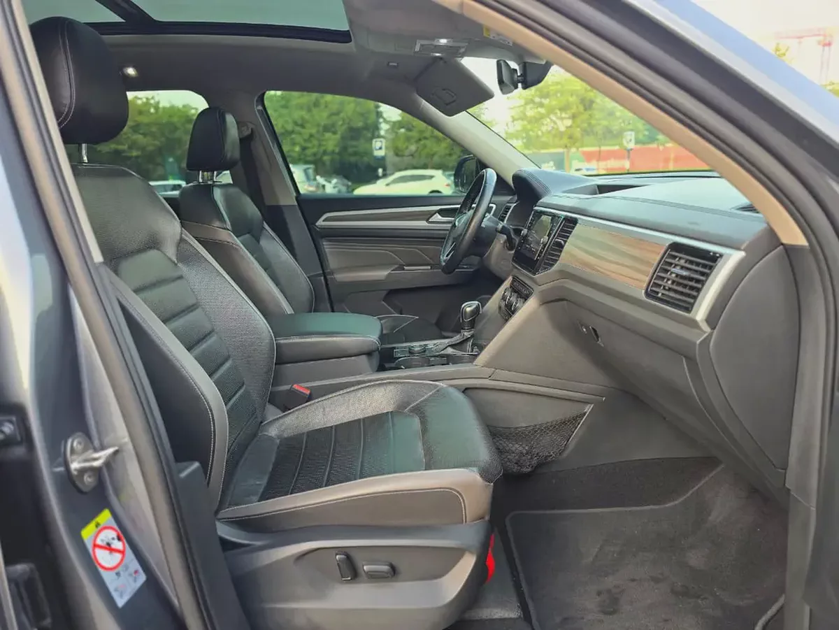 2021 Volkswagen Teramont Comfortline GCC Specs | 2Keys | Orginal paint | Full opition | Single Owner-17-17