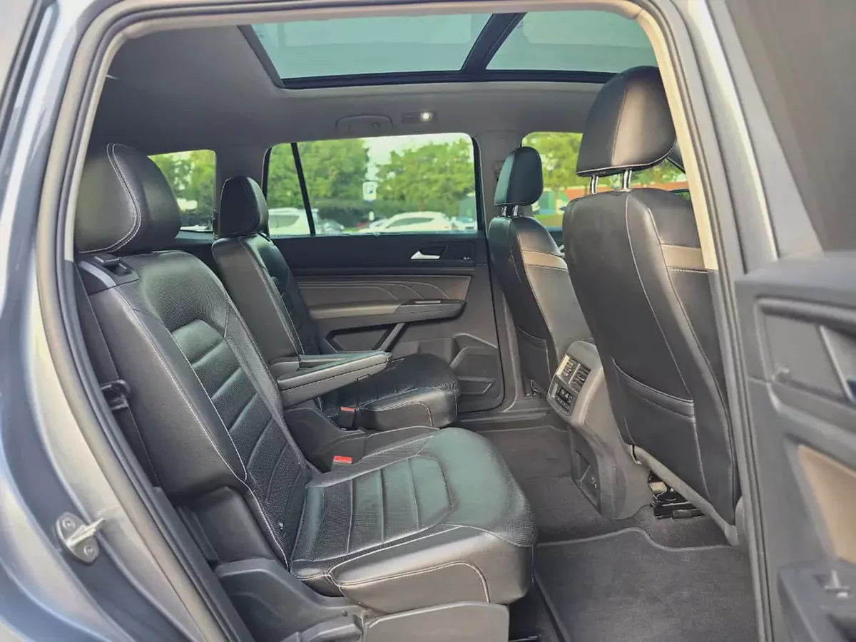 2021 Volkswagen Teramont Comfortline GCC Specs | 2Keys | Orginal paint | Full opition | Single Owner-18-18