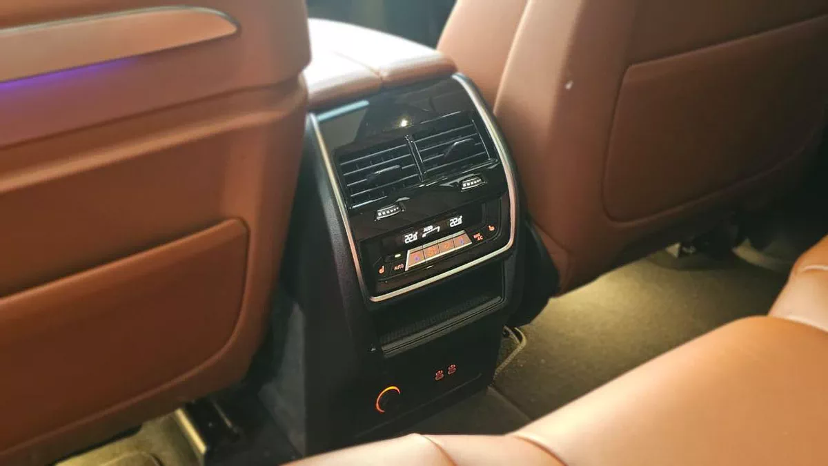 BMW X7 XDRIVE40i M SPORT PRO-21-0