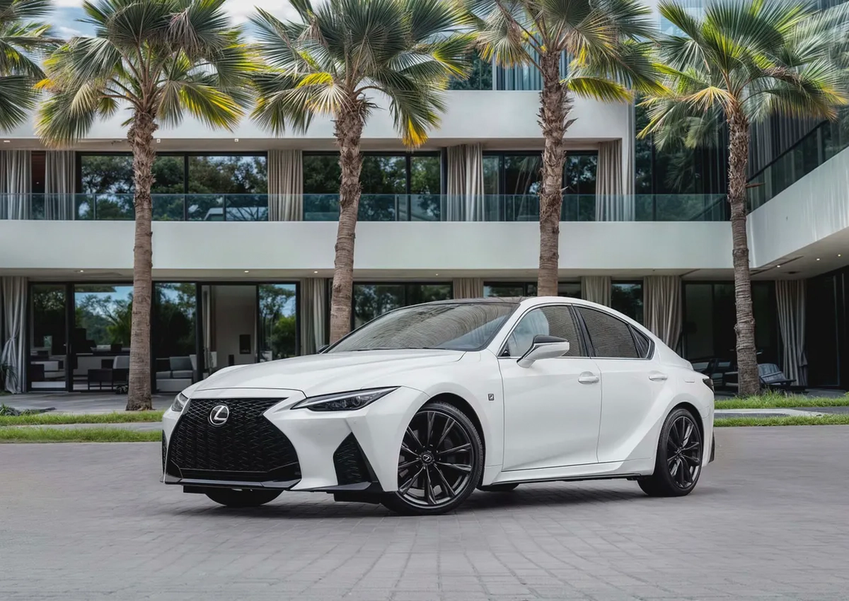 4,289 P.M |  IS 350 F Sport Prestige | 0% Downpayment | Lexus Warranty!