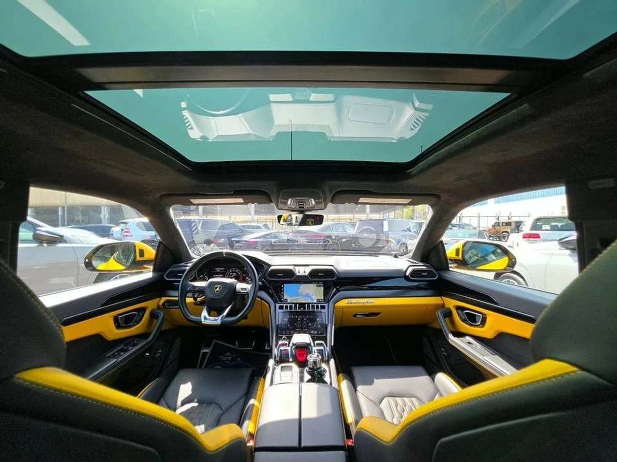 Lamborghini Urus S 4.0T V8 S Canadian Specs Original paint 2023 - AED 880,000 (AED 925,000)-13-13