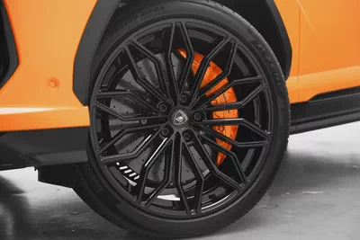 2026 Lamborghini Urus SE European Specs-19