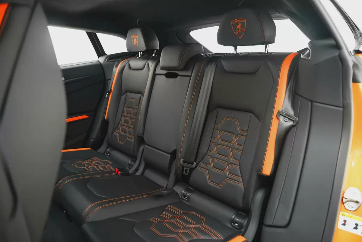 2026 Lamborghini Urus SE European Specs-16-16