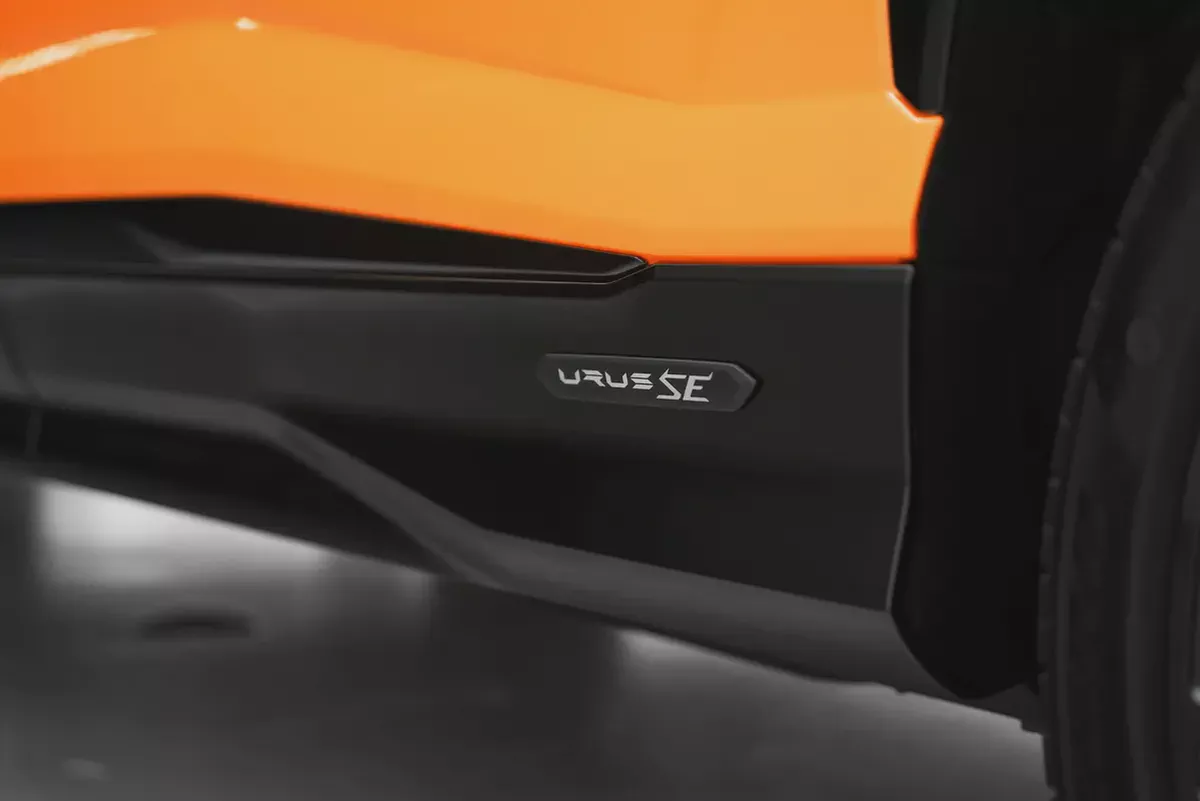 2026 Lamborghini Urus SE European Specs-18-18