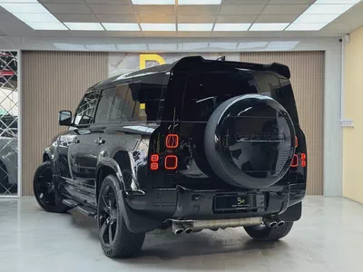 2025 Land Rover Defender P500 V8 - American Specs - Brand New-5