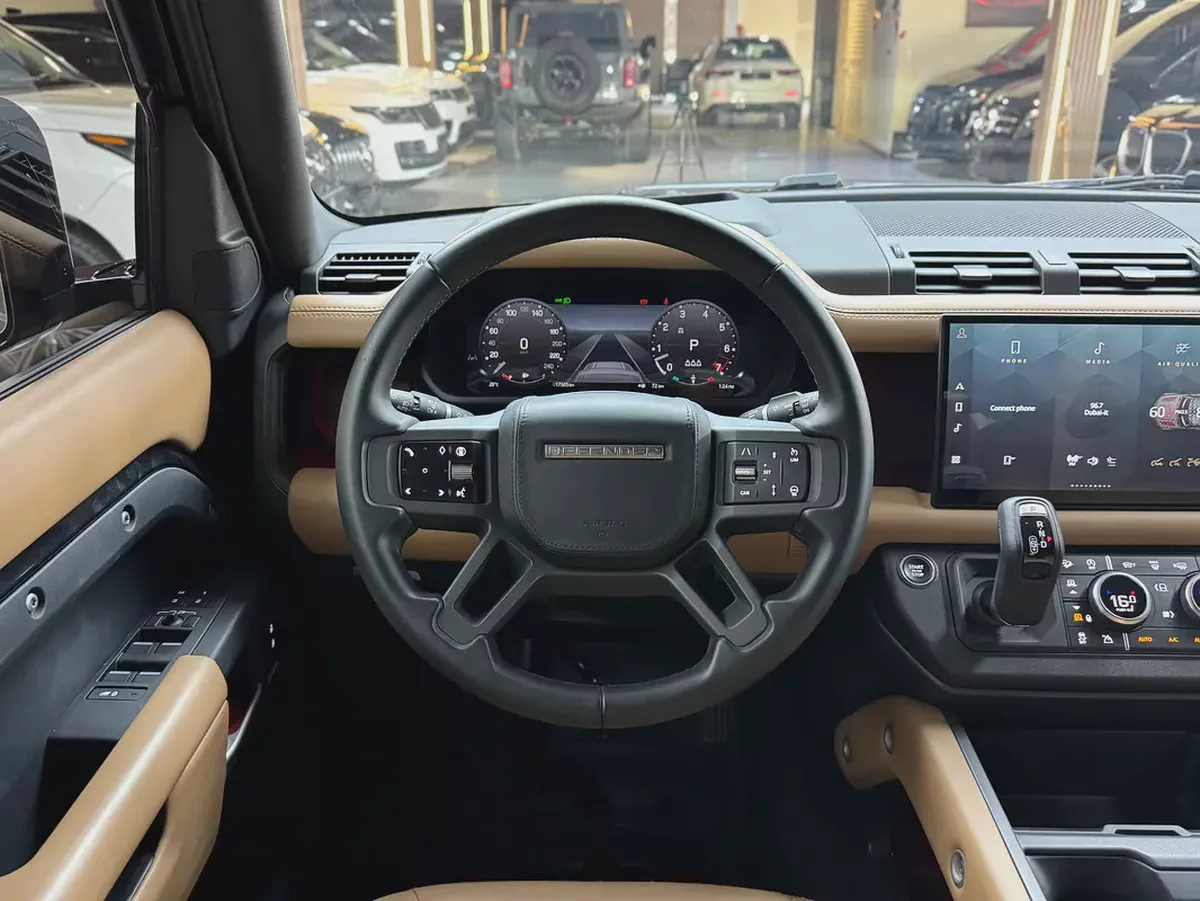 2025 Land Rover Defender P500 V8 - American Specs - Brand New-12-12