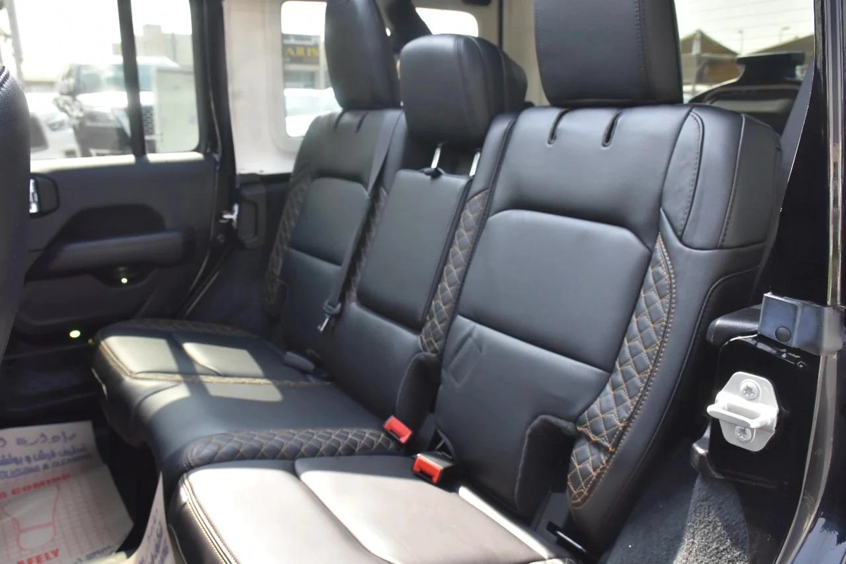 WRANGLER SAHARA 2023 | BLACK-1-1