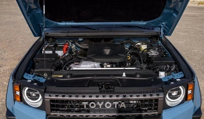 Toyota Prado LHD) TOYOTA PRADO 250 2.8D AT FIRST EDITION MY2024 – BLUE & GREY ROOF-20