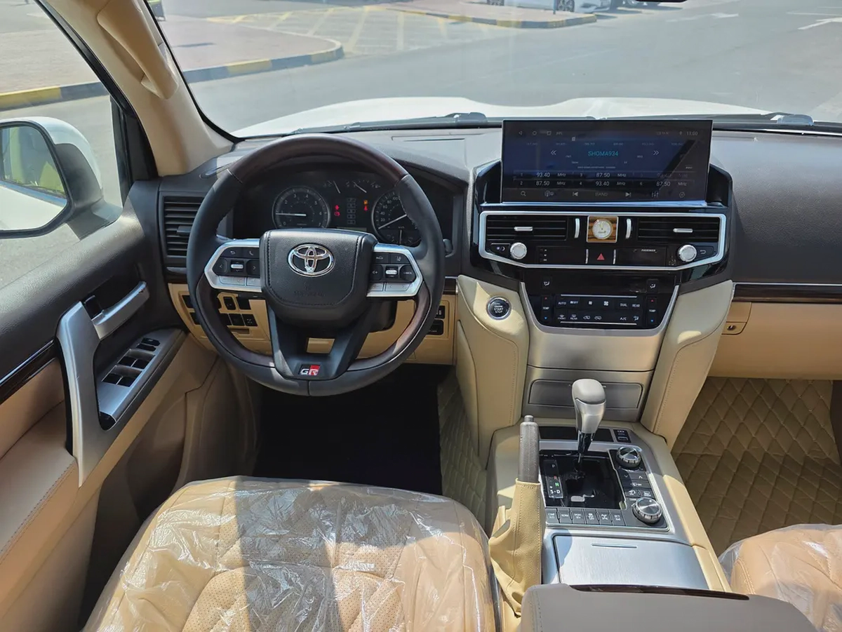Offer Price Now Land Cruiser GXR V8 Model 2014 Upgrade 2024 Full Options-8-8