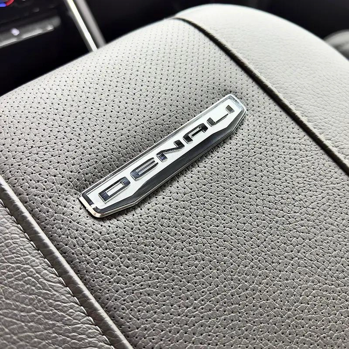 2025 GMC Sierra Denali 2500 HD DIESEL LONG-16-16