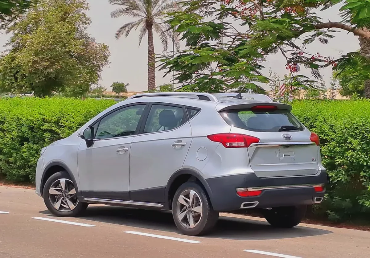 444-Monthly l GCC l Sunroof, Leather, Cruise l Accident Free-4-4