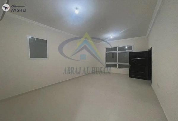 VILLA FOR RENT IN 18 VILLAS COMPLEX, KHALIFA CITY