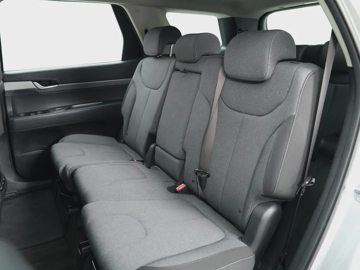 2025 Hyundai Palisade SE | GCC Specs | Low Mileage-9-9