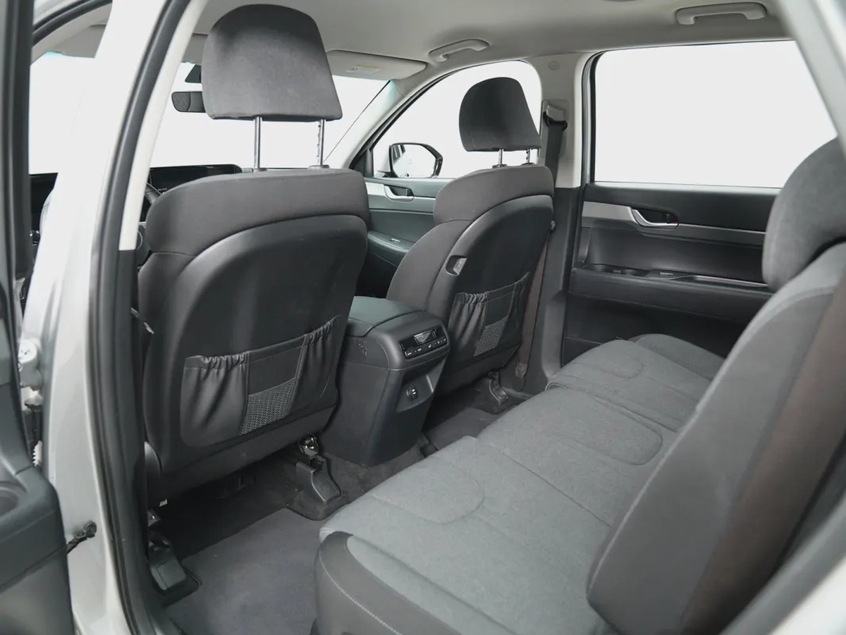 2025 Hyundai Palisade SE | GCC Specs | Low Mileage-10-10