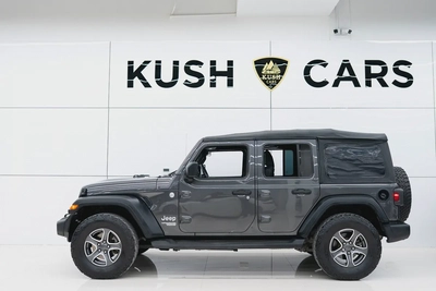 2019 JEEP WRANGLER UNLIMITED SPORTS IN EXCELLENT CONDITION-1