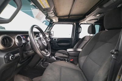 2019 JEEP WRANGLER UNLIMITED SPORTS IN EXCELLENT CONDITION-7