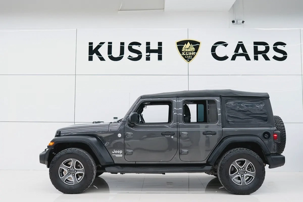 2019 JEEP WRANGLER UNLIMITED SPORTS IN EXCELLENT CONDITION