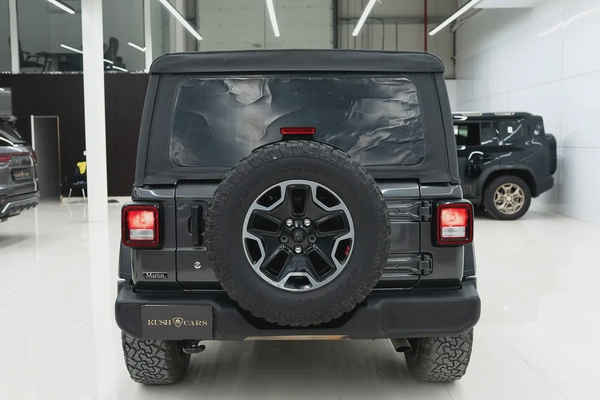 2019 JEEP WRANGLER UNLIMITED SPORTS IN EXCELLENT CONDITION