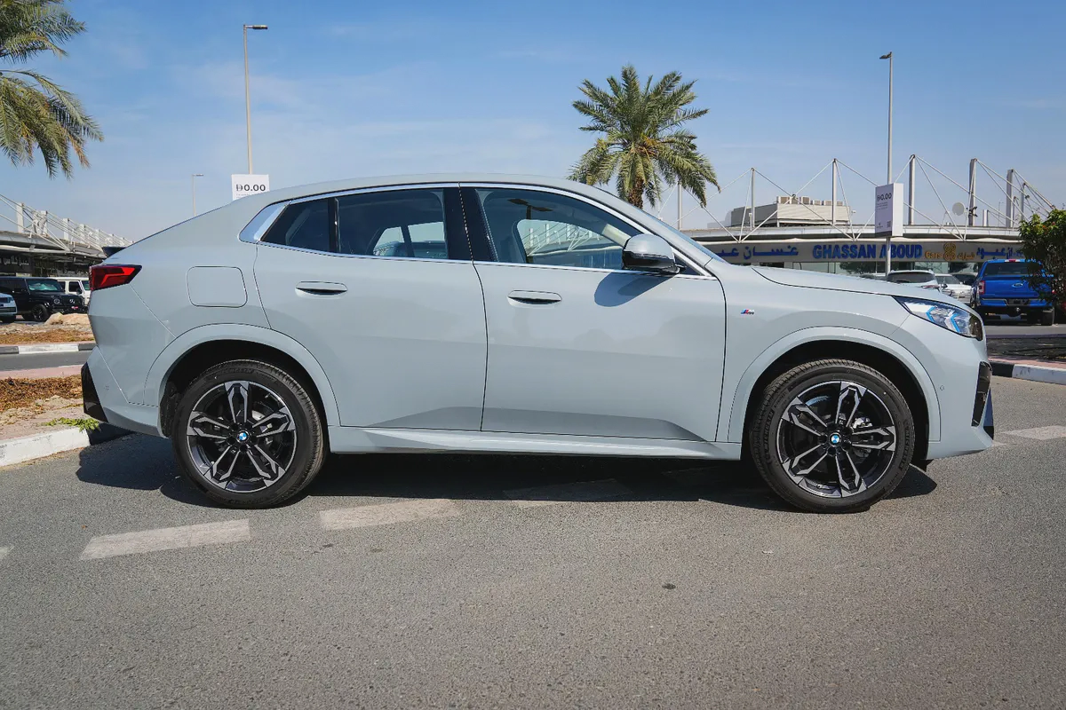 BMW X2 S DRIVE 25i 2025!! M SPORT KIT!! MENTIONED PRICE IS FOR EXPORT ONLY!!