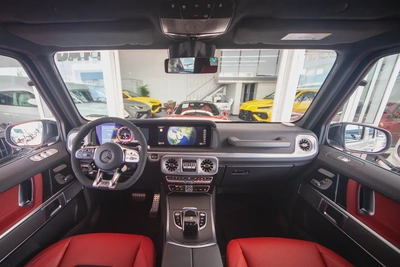 MERCEDES BENZ G63 | 2023 | 9,600 km | Under warranty-10