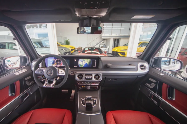 MERCEDES BENZ G63 | 2023 | 9,600 km | Under warranty