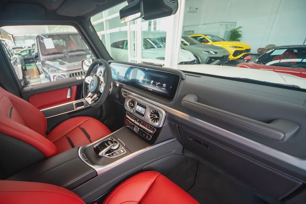 MERCEDES BENZ G63 | 2023 | 9,600 km | Under warranty