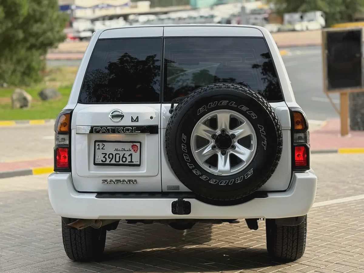 Nissan Safari 2016 model, Gulf specification, original paint, original factory condition-6-6