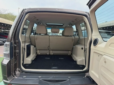 Mitsubishi Pajero GLS 2010 - GCC Specs - Reliable SUV-9