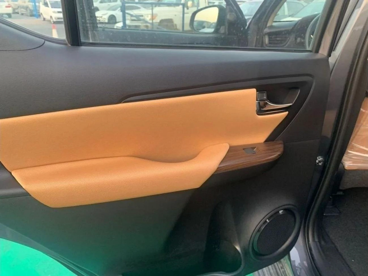 Toyota Fortuner EXR 2.7L (160 HP)-6-6