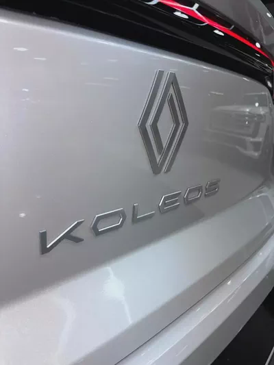 RENAULT KOLEOS 2.0L FULL  NEW SHAPE 2026YM رينو كوليوس الشكل الجديد فل-15