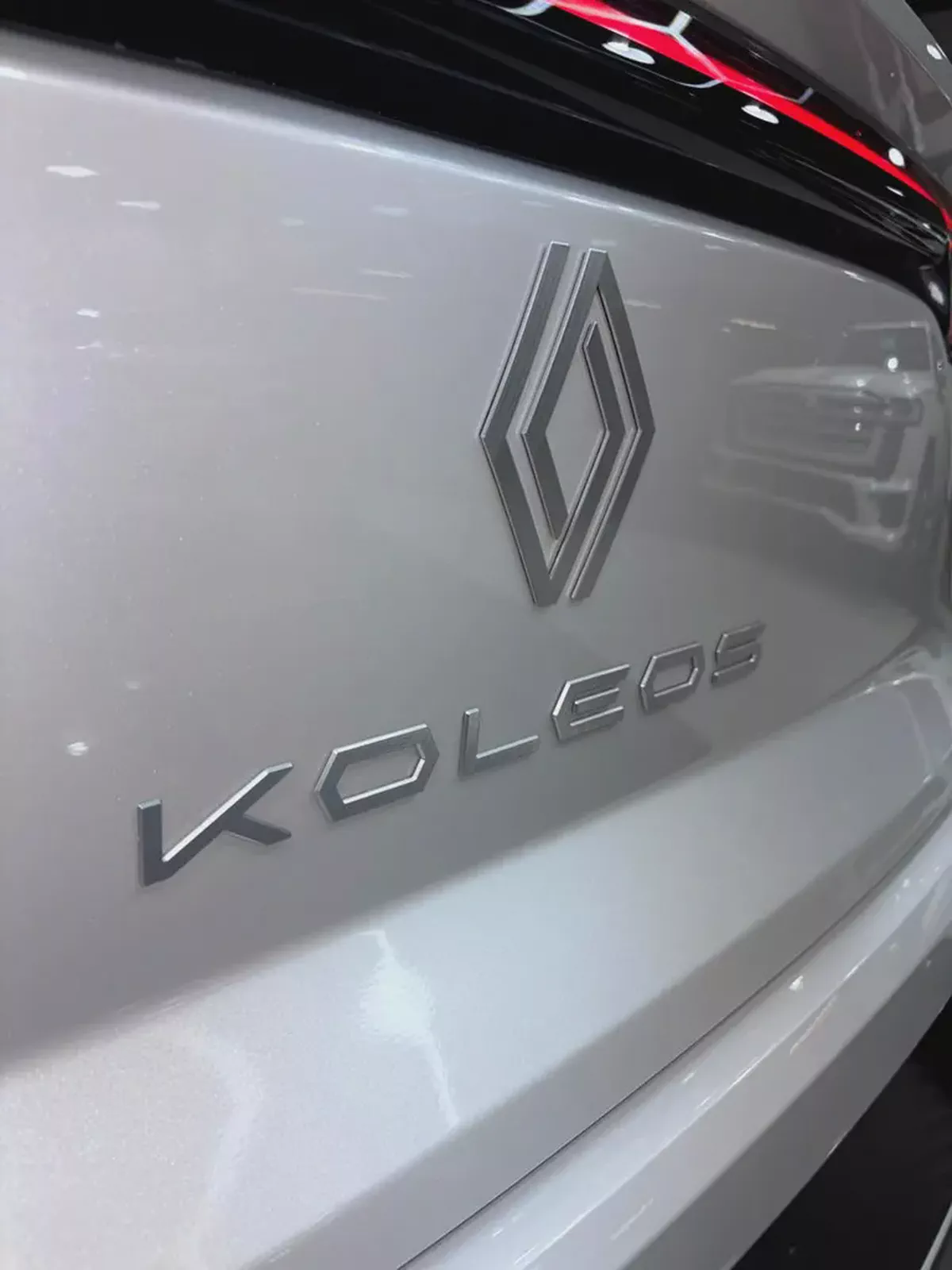 RENAULT KOLEOS 2.0L FULL  NEW SHAPE 2026YM رينو كوليوس الشكل الجديد فل-15-15