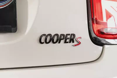 1,678 AED / 60 month | 0% DP | 2023 Mini Cooper S Coupe / Full Mini Service History-13