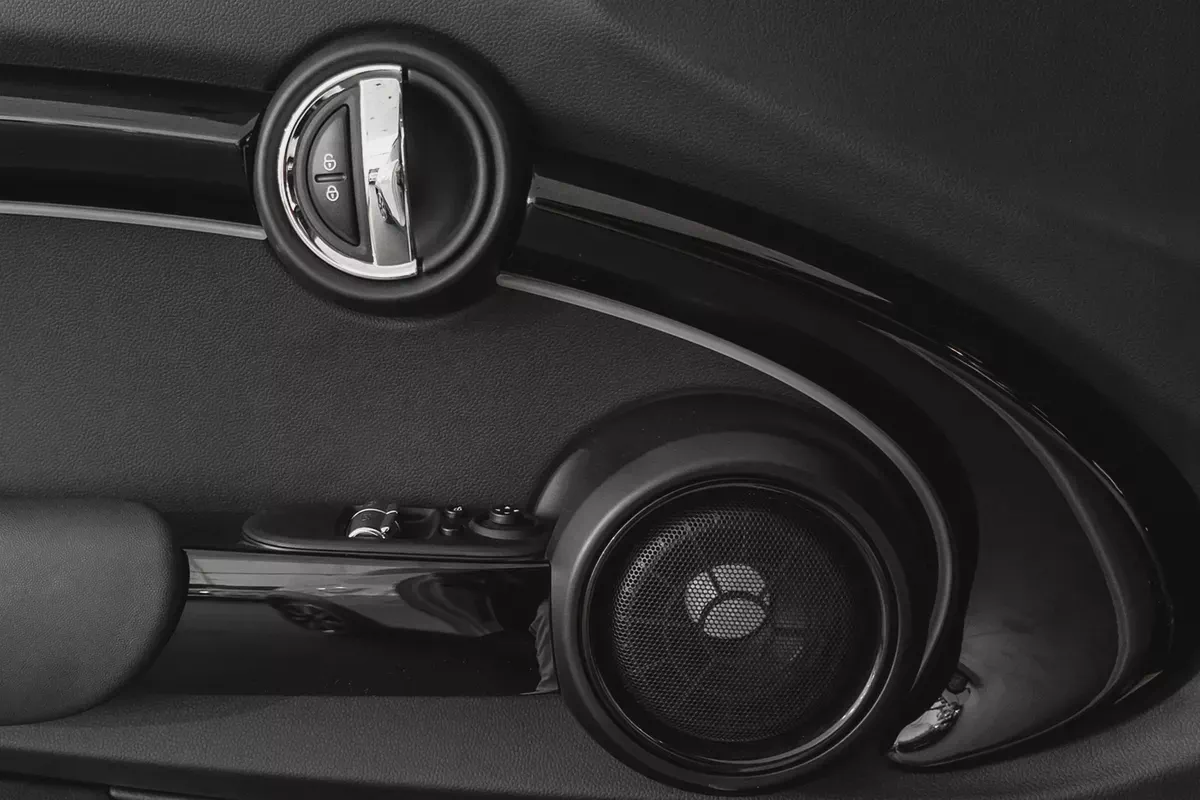 1,678 AED / 60 month | 0% DP | 2023 Mini Cooper S Coupe / Full Mini Service History-10-10