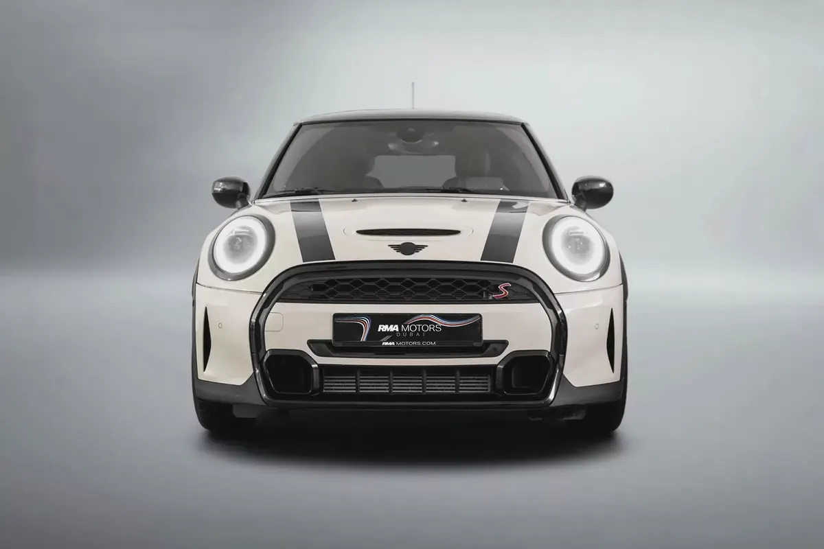 1,678 AED / 60 month | 0% DP | 2023 Mini Cooper S Coupe / Full Mini Service History-2-2