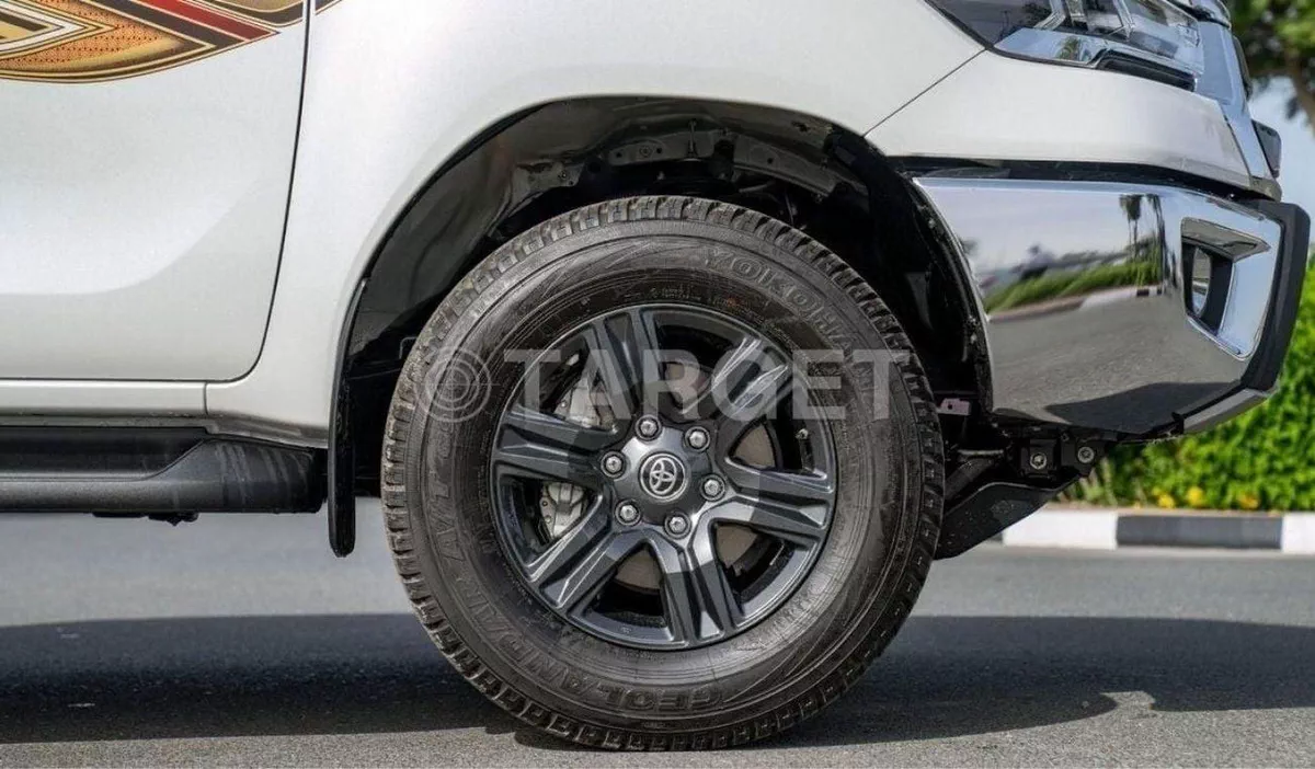 Toyota Hilux SGLX Toyota hilux 2.7L petrol MY2025 for export only-7-0