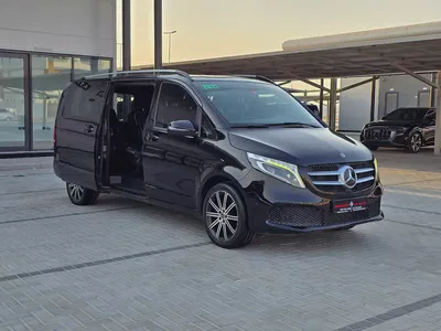 Mercedes-Benz Viano Trend 2022 GCC Specs - Excellent Condition-0