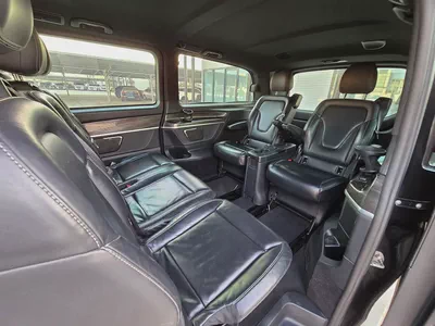 Mercedes-Benz Viano Trend 2022 GCC Specs - Excellent Condition-13